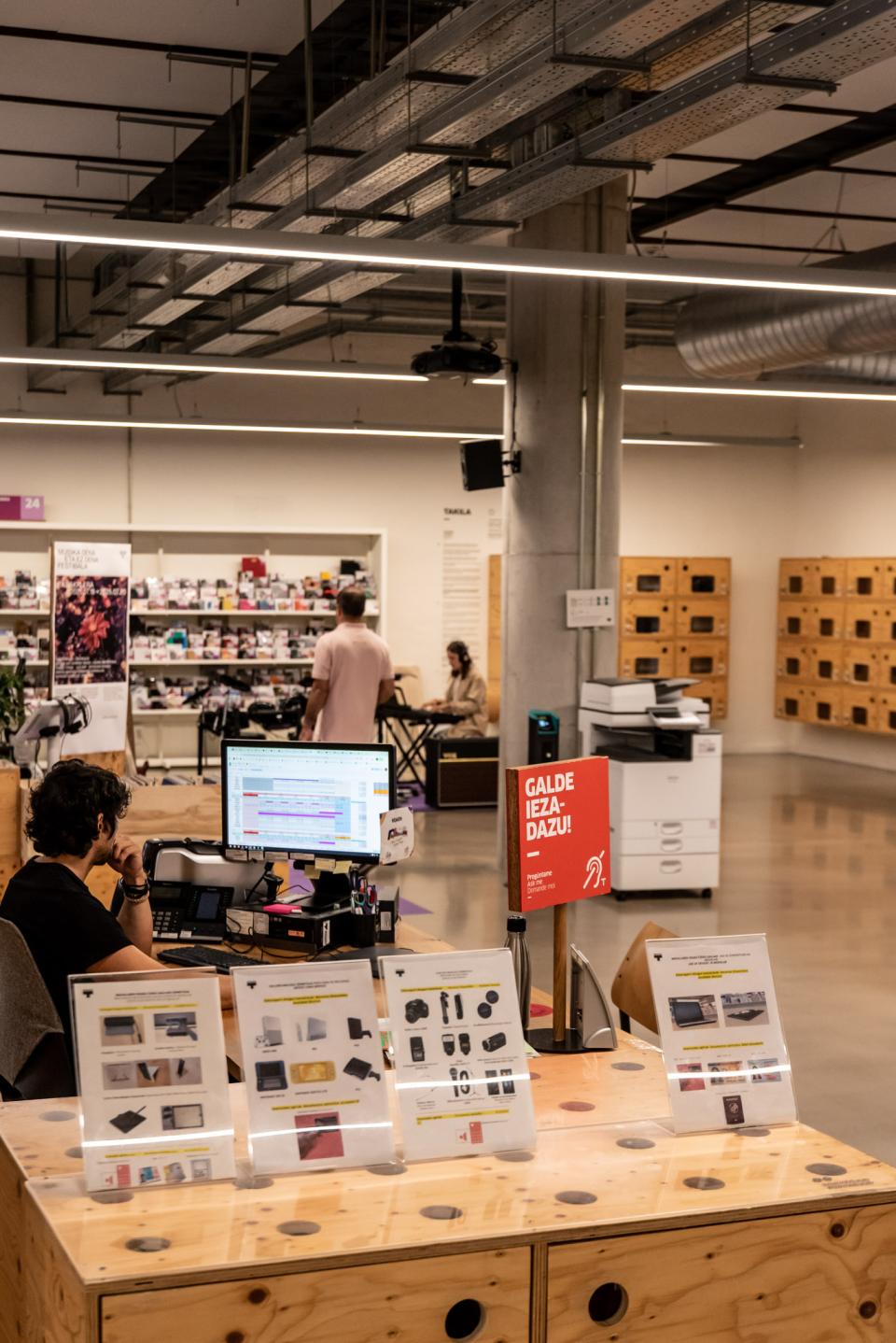 © Simon Bequoye en Iedereen Leest