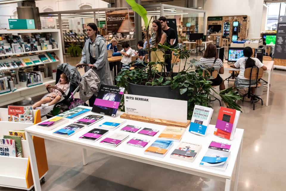 © Simon Bequoye en Iedereen Leest