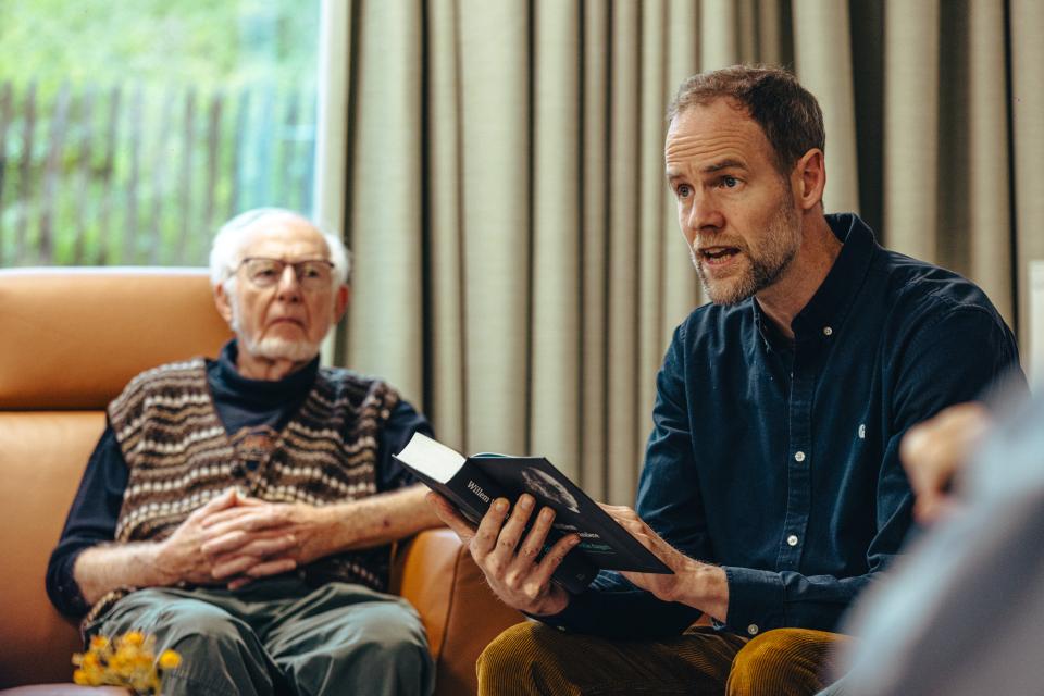 Wannes Cappelle in WZC De Zon - © Michiel Devijver en Iedereen Leest