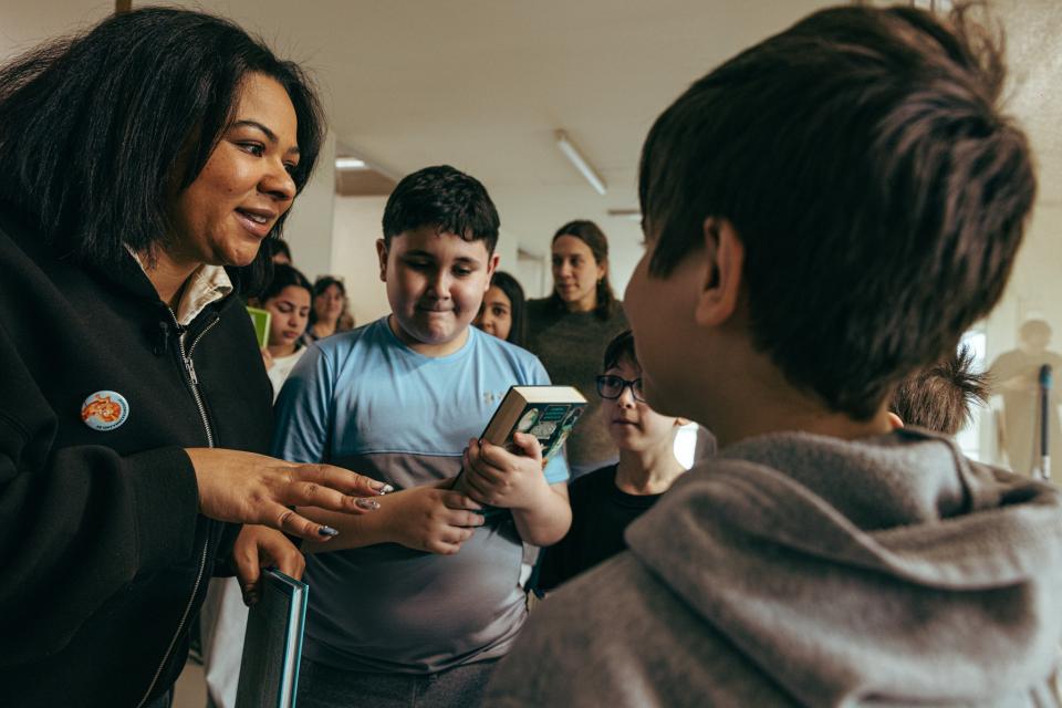 © Michiel Devijver en Iedereen Leest