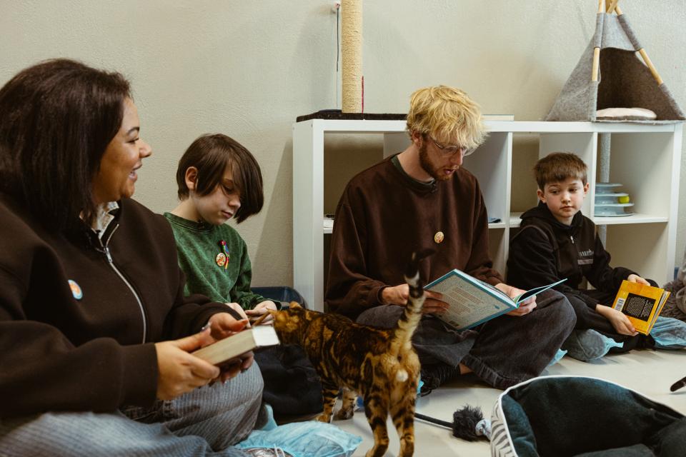 © Michiel Devijver en Iedereen Leest