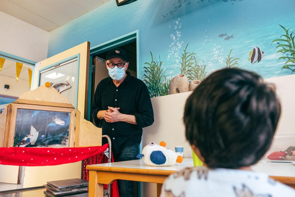 Jan De Kinder in ZAS Paola - © Michiel Devijver en Iedereen Leest