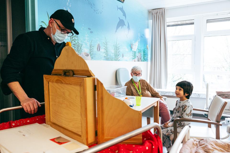 Jan De Kinder in ZAS Paola - © Michiel Devijver en Iedereen Leest