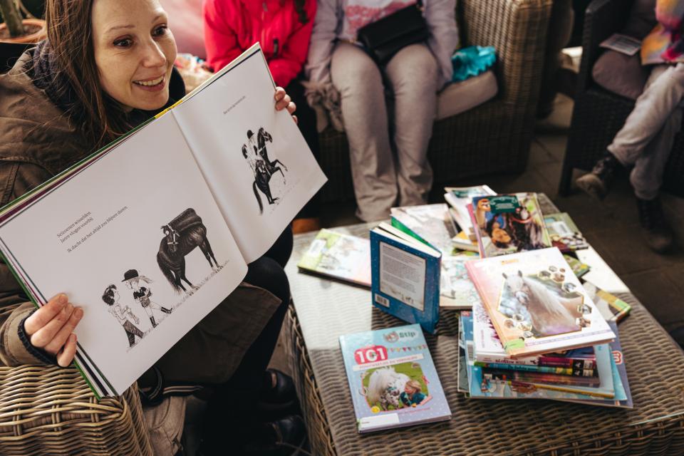 © Michiel Devijver en Iedereen Leest