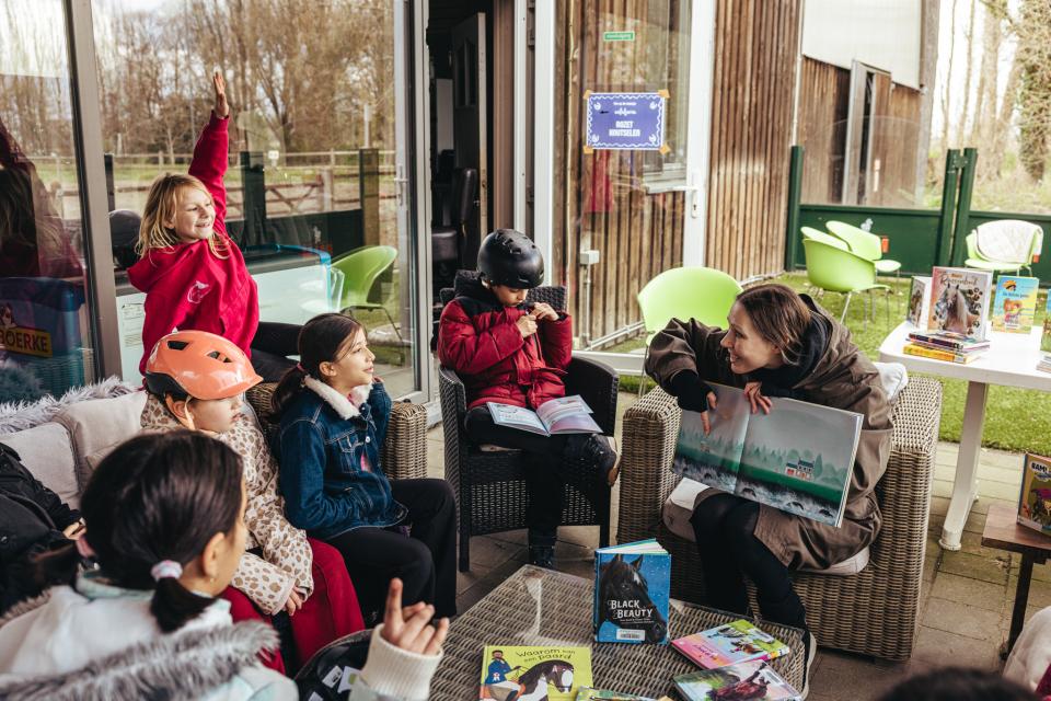 © Michiel Devijver en Iedereen Leest