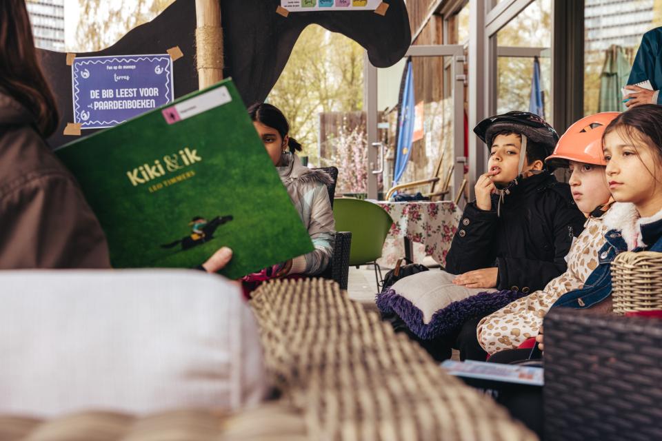 © Michiel Devijver en Iedereen Leest