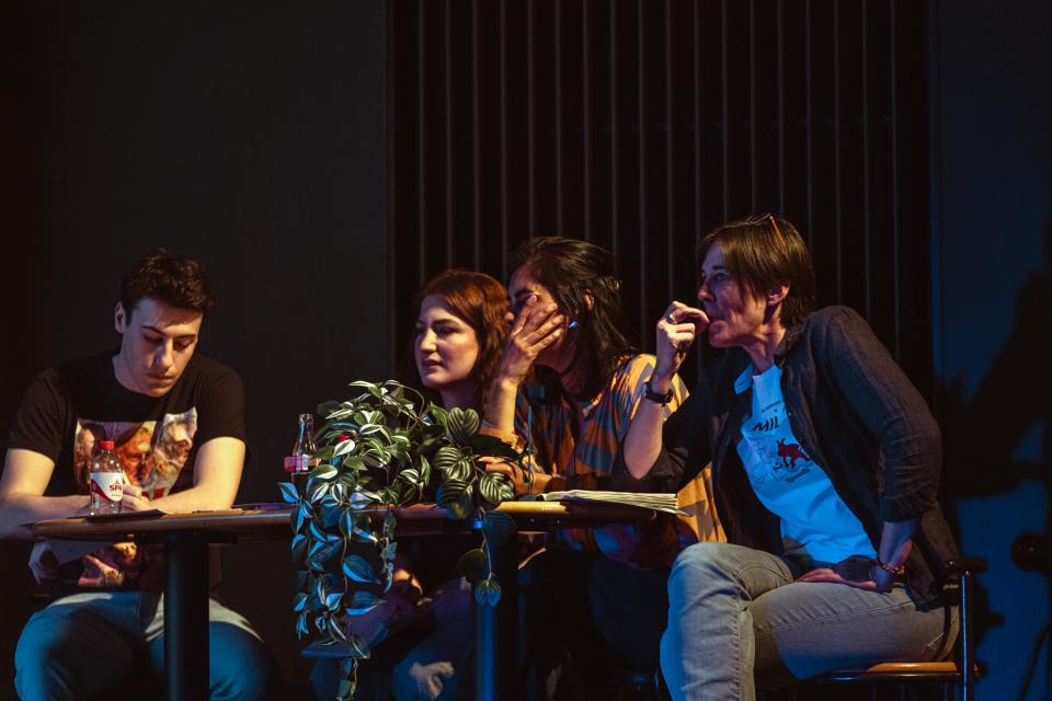 © Michiel Devijver en Iedereen Leest